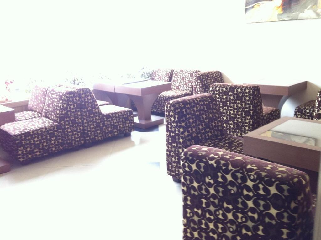 Grand Duta Hotel Palu Exterior foto